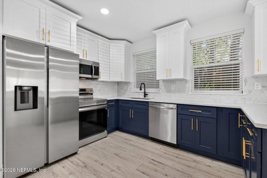 Walk to park, River, Schools! Beautifully updated 4 bdrm 3 ba - photo 15