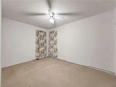 You're going to love this 3 bedroom, 1 bathroom home with a - photo 16