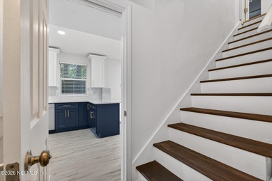 Walk to park, River, Schools! Beautifully updated 4 bdrm 3 ba - photo 28