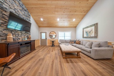 Spring River Front Retreat | Gated Community | 1.13 Acres | - photo 9