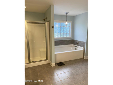 Step into this luxurious 4 bedroom , 3 full and 1 half bath - photo 29