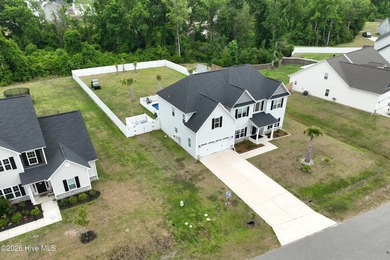 Step into this luxurious 4 bedroom , 3 full and 1 half bath - photo 32