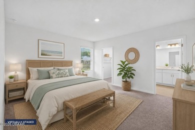 Welcome to this like-new 2024-built single-family home in the - photo 3