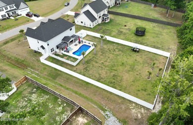 Step into this luxurious 4 bedroom , 3 full and 1 half bath - photo 34