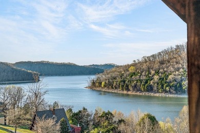 Seller has an accepted contract with a 48 hr right of first - photo 44