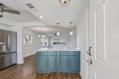 Welcome to the Florida lifestyle you've been dreaming of! This - photo 4