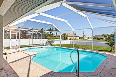 Contemporary style defines this recently remodeled 3 bedroom, 3 - photo 2