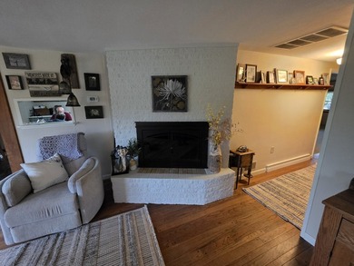 Own a little piece of paradise on the Rock River. This 1400 Sq - photo 15