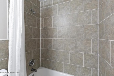**Seller is willing to contribute to buyer's closing costs** - photo 15