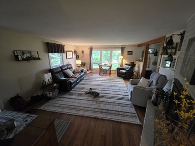 Own a little piece of paradise on the Rock River. This 1400 Sq - photo 16