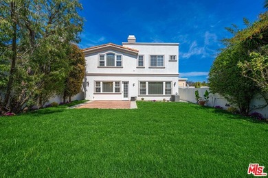 This beautiful, bright 5 bedroom and 4.5-bathroom home located - photo 22