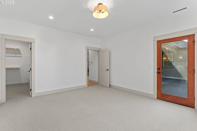 NEW PRICE! Welcome to this exquisite brand-new 3-bedroom - photo 22