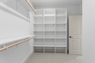 NEW PRICE! Welcome to this exquisite brand-new 3-bedroom - photo 26