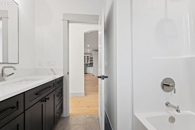 NEW PRICE! Welcome to this exquisite brand-new 3-bedroom - photo 35