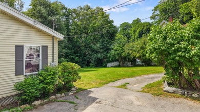 Welcome to this well-maintained home tucked into an established - photo 36
