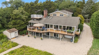 Perfectly sited on a protected inlet on West Lake, with direct - photo 39