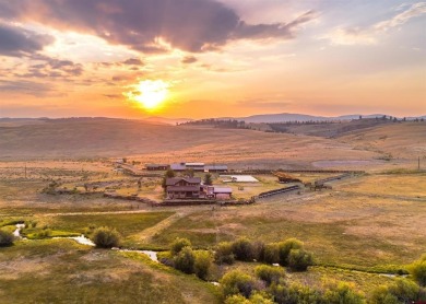 (private lake, pond, creek) Home For Sale in Saguache Colorado