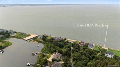 Perfectly sited on a protected inlet on West Lake, with direct - photo 43
