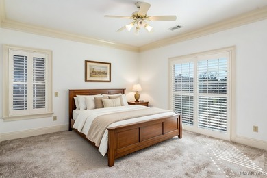 LUXURIOUS GOLF COURSE LIVING IN WYNLAKES. Experience refined - photo 50