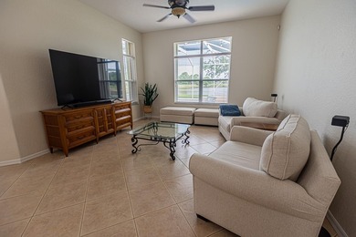 Enjoy stunning lake and pool views from this beautifully - photo 5