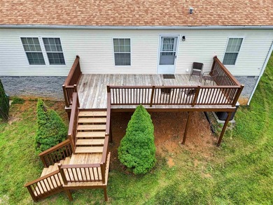 Enjoy one-level living in this charming three-bedroom, two-bath - photo 7