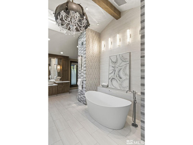 Welcome to The Mathewson River Estate, an extraordinary retreat - photo 15
