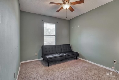 Rarely does location and affordability come together like this - - photo 16