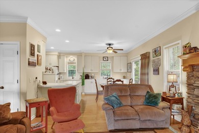 Magnificent lake house, located on the Hidden Bayou of Big Star - photo 10