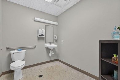 Prime Owner-User/Investment Opportunity! Exceptional 6,660 SF - photo 8