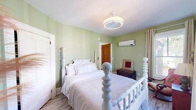 Looking for a sizable historic home that comes fully furnished? - photo 28