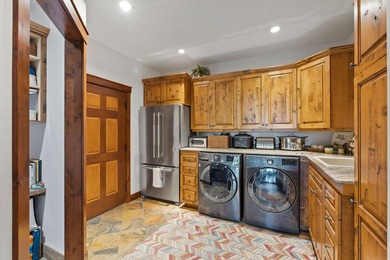 Situated on a knoll with pine & birch trees in Whispering Rock - photo 31