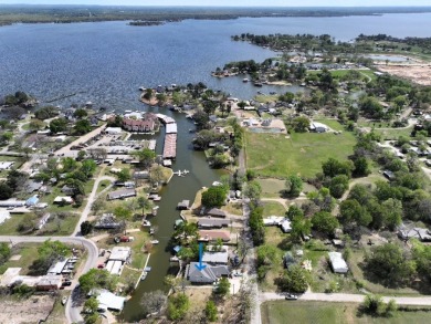 QUALITY BUILT WATERFRONT HOME - photo 2