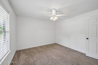 Enjoy the best of both worlds--private country living on 2.4 - photo 36