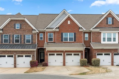 Lake Townhome/Townhouse For Sale in Mooresville, North Carolina