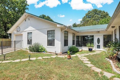 Welcome to this wonderful, unique property in Mayflower located - photo 2