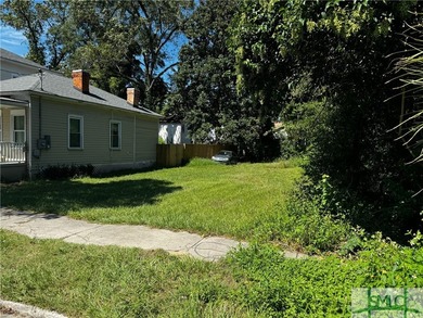 Motivated Seller! Buildable lot in West Downtown Savannah. Close - photo 2