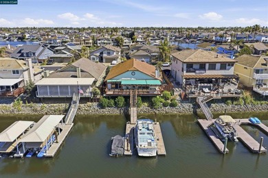 Enjoy stunning water views from this spacious single story - photo 6