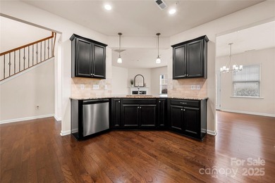NEW IMPROVED PRICE! Seller is also offering 1 year home warranty - photo 7