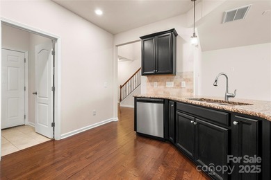 NEW IMPROVED PRICE! Seller is also offering 1 year home warranty - photo 8