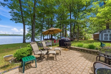 Welcome to 6 Lufkin Lane - Your stunning year-round residence - photo 6