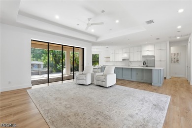 Elegant Home in the Prestigious Gated Community of Spanish Wells - photo 10