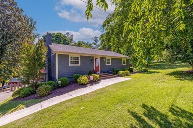 Lakefront living at its finest! Nestled on a beautiful 1-acre - photo 1