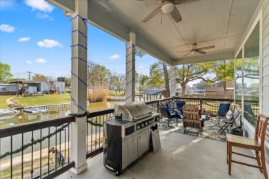 QUALITY BUILT WATERFRONT HOME - photo 4