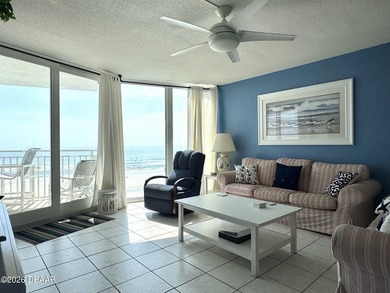 This beautiful direct oceanfront two-bedroom, two-bathroom - photo 5