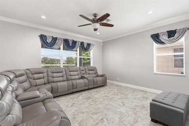 Virtually Staged. Welcome to this beautifully maintained - photo 7