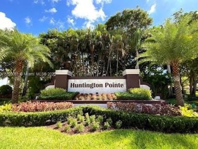 (private lake, pond, creek) Condo For Sale in Delray Beach Florida