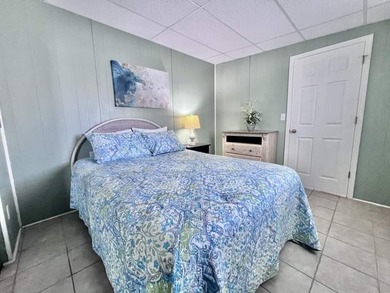 This beautiful home offers 2 bedrooms and 1 bathroom. Home - photo 12
