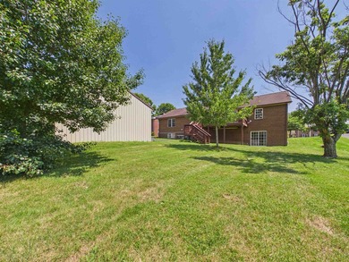 Spacious brick ranch offering approximately 3,300 square feet - photo 4