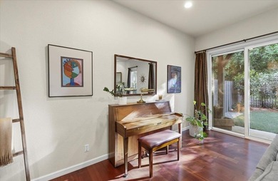 Tucked away in a centrally located, intimate neighborhood, 6 - photo 15