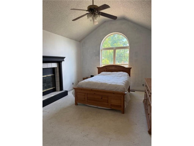 With some TLC, this home has potential to truly shine! Don't - photo 5